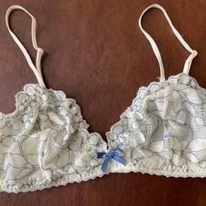 Eberjey Bralette Cream with Blue Trim size M (similar to Anouk)